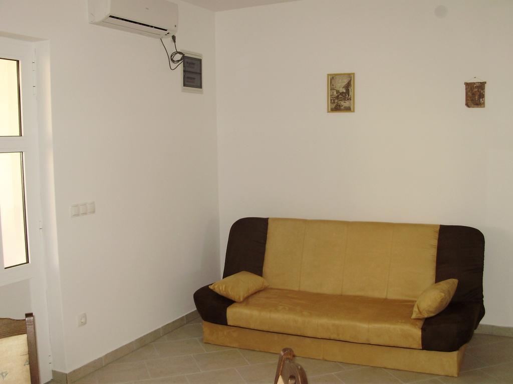 Apartments Ruzmarin Vrsi Exterior foto
